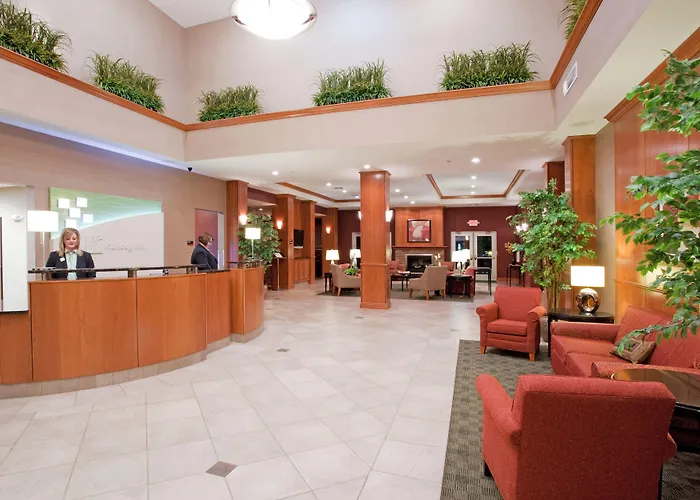 Hotel East-medical Center By Ihg